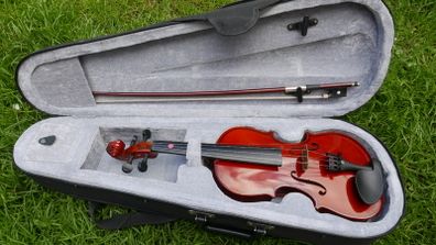 Forenza F1151F Uno Series 1/4 Size Violin Outfit