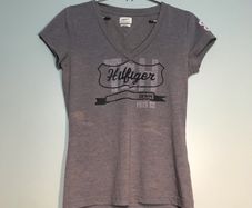 Tommy Hilfiger Ladies Short Sleeve T-Shirt Size Medium