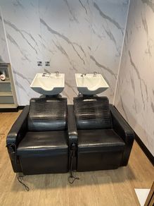 Salon backwash shampoo units
