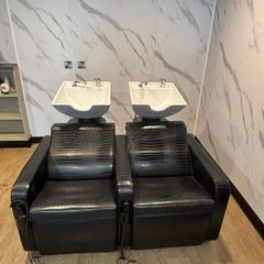Salon backwash shampoo units