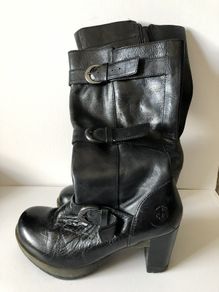 Dr. Martens Bellissa triple-buckle heeled boots size 6