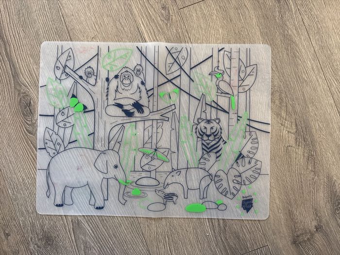 Colouring mat