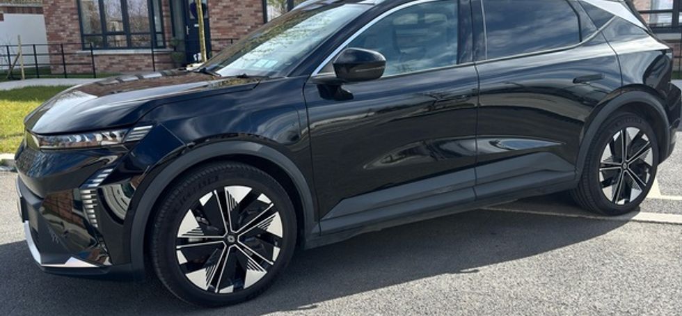 2025 Renault Scenic