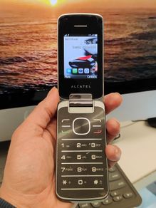 Alcatel 2010G (Locked to Vodafone) Flip Mobile Phone With Charger