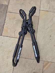 Kayak car roof carrier