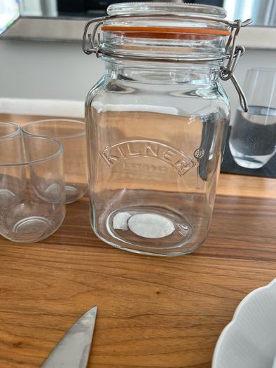 kitchen utencils