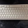 Apple iMac 21" (Late 2009) Image 5