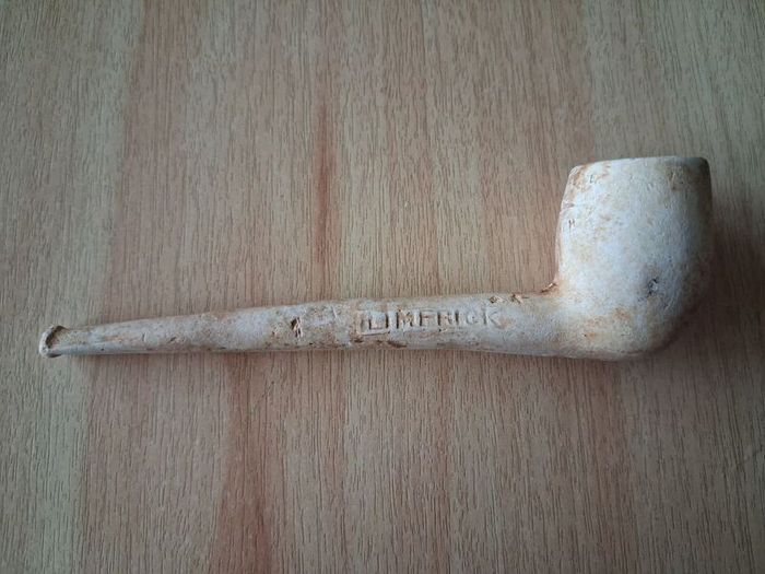 Vintage Nenagh clay pipe made in Limerick