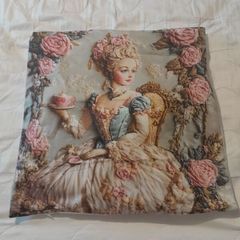 Vintage style cushion cover