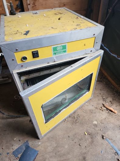 Egg Incubator
