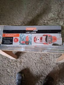 Laser level