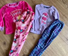 Girl 7-8 pyjamas