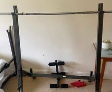 squat rack