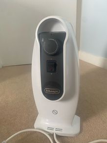 Electric oil filled heater