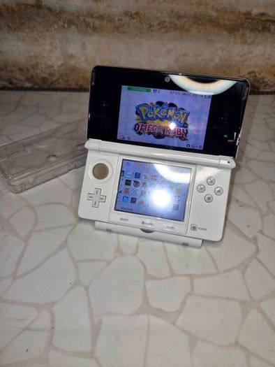 3ds moded 32 gb working tested no charger