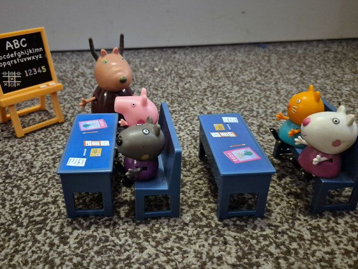Peppa Pig Playset Peppa's Classroom