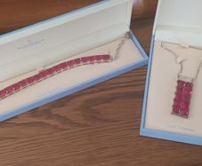 necklace and bracelet set