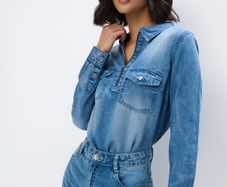 oversized style Jeans look shirt size fits xs s m never worn