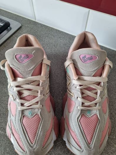New balance  9060