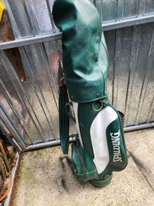golf clubs and bagb