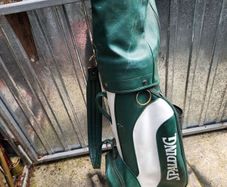 golf clubs and bagb