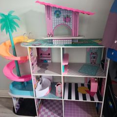 Doll house (lol)