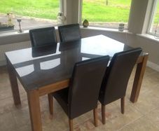 Dinning table and 4 chairs