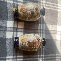 Pair of Antique Japanese Kinkozan Satsuma Vases Geisha Figures