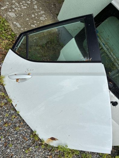 Drivers door i10