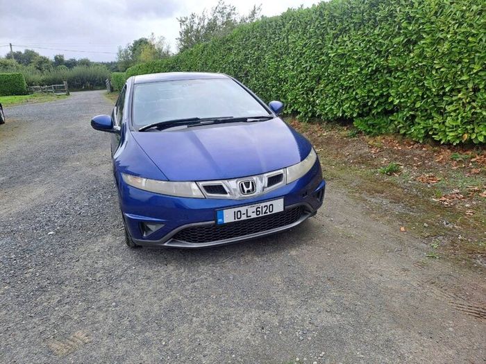 Honda civic car.