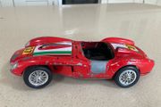 Ferrari Testarossa scale 1/18 barn find