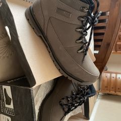 womens boots