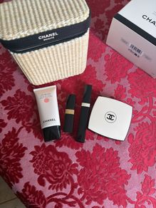 Chanel Healthy Glow Summer essentials