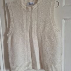 Rae Feather Sleeveless top