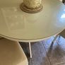 Kitchen Table and chairs Image 3
