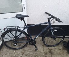 Giant Escape Hybrid Bike Disc Brakes Excellent Commuter
