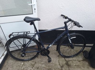 Giant Escape Hybrid Bike Disc Brakes Excellent Commuter