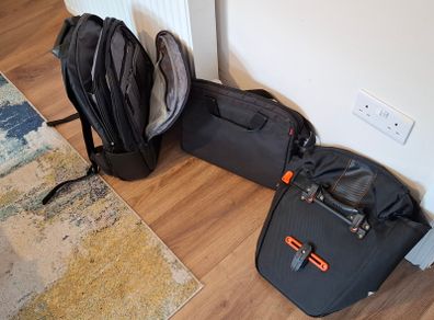 Laptop bag, Saddle bag + Briefcase