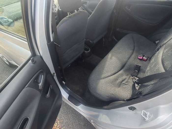 2006 Toyota Yaris