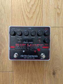 Electro-Harmonix Deluxe Big Muff Pi