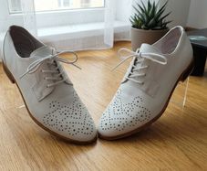 Attizzare White Leather Shoes Size 38 UK 5