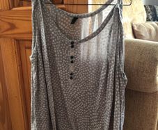 Vero Moda medium size top