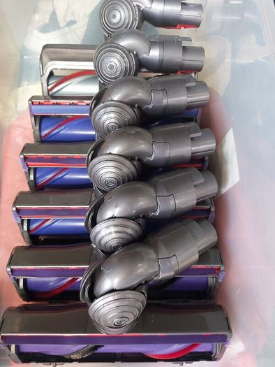 Dyson motorhead