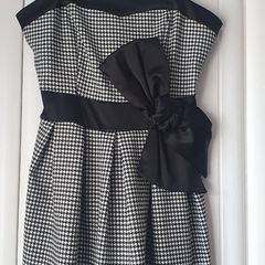 Ladies dress