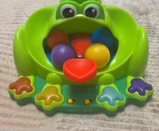 Bright Starts Poppin' Frog Ball Popper