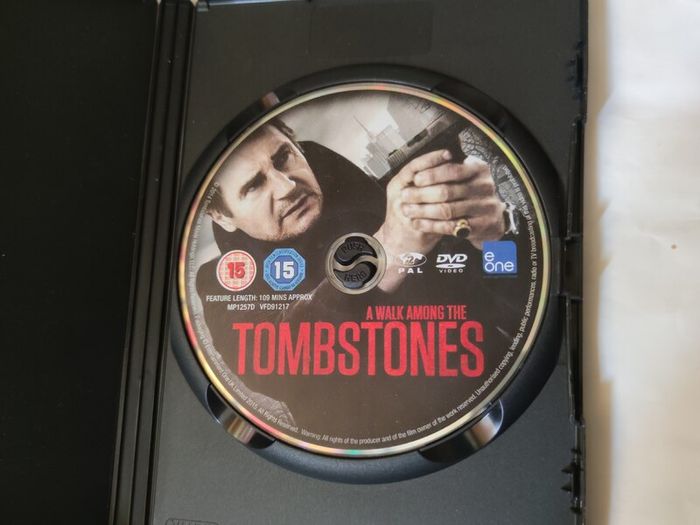 A Walk Among The Tombstones Dvd