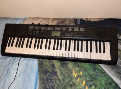 Casio Keyboard with stand