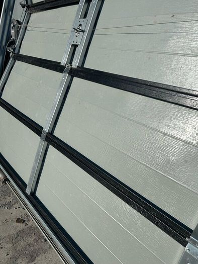 Reduced price! Garage Roller Door