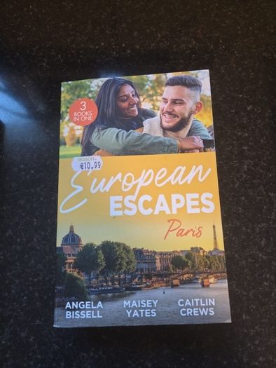 Mills & Boon bundle