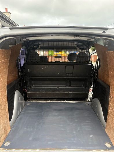 Peugeot Partner (tepee) 1.6diesel crew cab